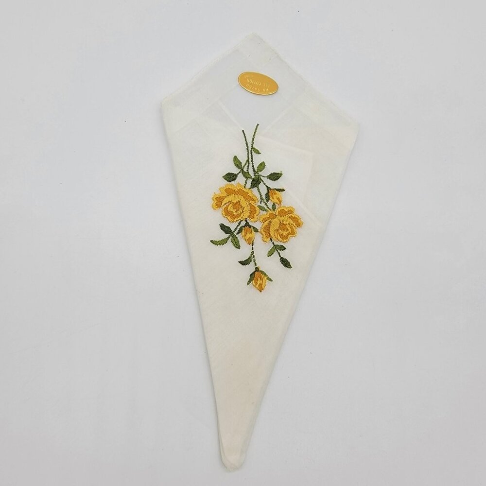 Vintage UNUSED NEW Cotton Hankie Swiss Embroidered Yellow Floral Flowersā